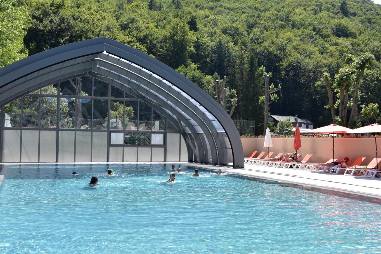 Cabane Lodge Domaine Du Lac Chambon ミュロル エクステリア 写真